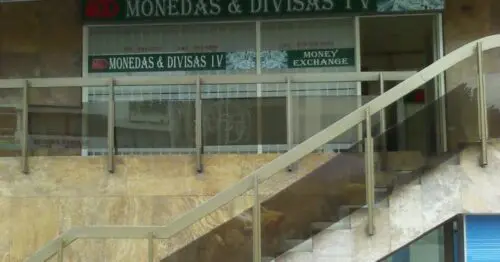 MONEDAS Y DIVISAS V MONEDAS Y DIVISAS V